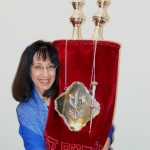 Rabbi Barbara and the Torah